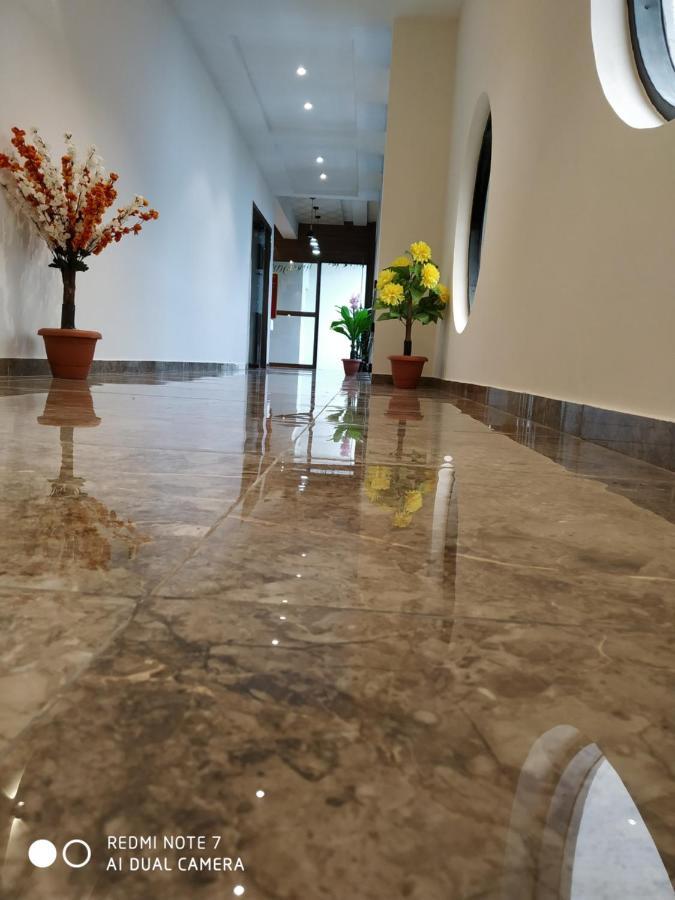 Hotel Krishna Palace Ānand المظهر الخارجي الصورة